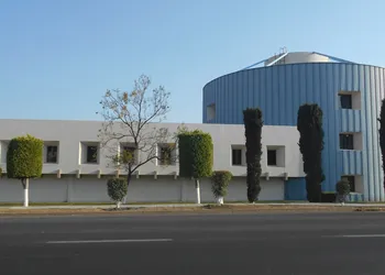 Hotel Puente Real hotel thumbnail 4