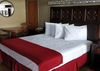 Rodeway Inn hotel thumbnail 4