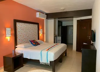 hotel kinich hotel thumbnail 6