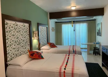 hotel kinich hotel thumbnail 8