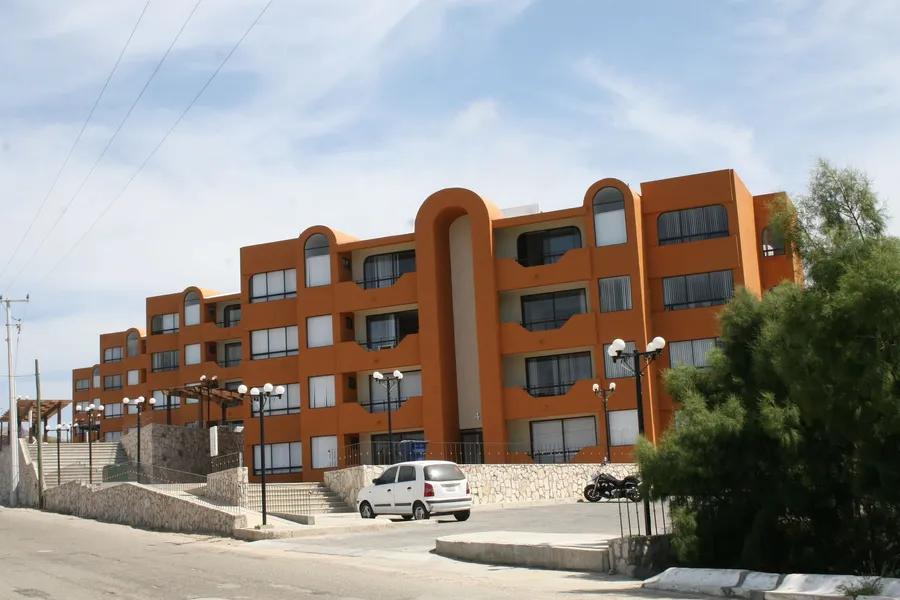 Sunrock Hotel and Suites hotel detail image 6