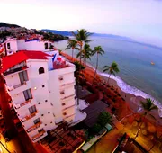 Emperador Vallarta Beachfront Hotel and Suites hotel detail image 5