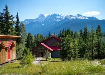 Heather Mountain Lodge hotel thumbnail 6