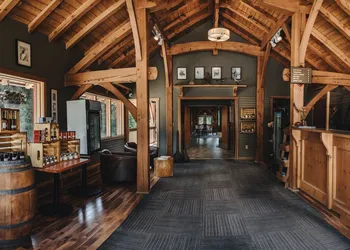 Heather Mountain Lodge hotel thumbnail 8