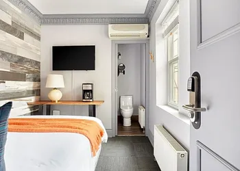 Sonder The Wellesley hotel thumbnail 8