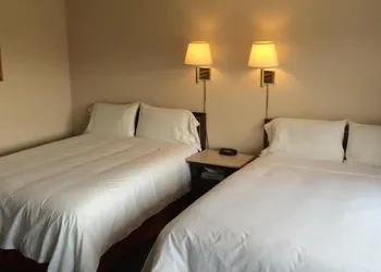Hudson Inn Auberge hotel thumbnail 8