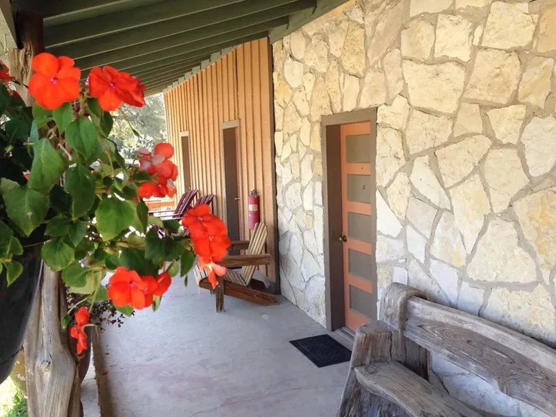 The Leakey Inn by CMD hotel detail image 2