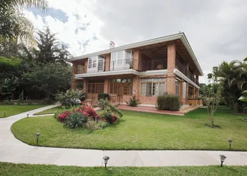 La Joya del Lago hotel thumbnail 2