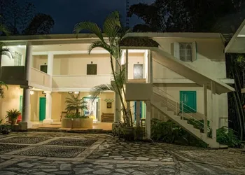 Posada James hotel thumbnail 2