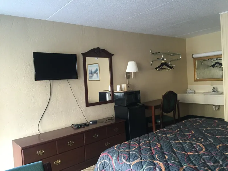 Alcoa Inn hotel detail image 6
