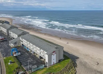 D Sands Rentals hotel thumbnail 7