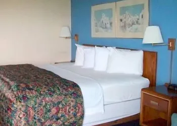 Ridge Crest Hotel hotel thumbnail 4