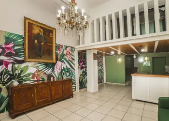 Hotel Trianon hotel thumbnail 5