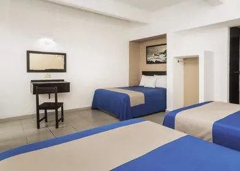Hotel Trianon hotel thumbnail 7
