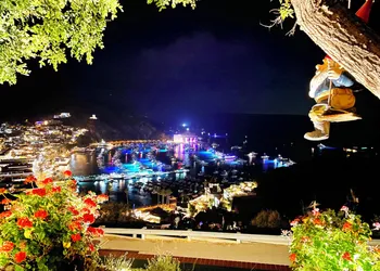 Catalina Courtyard Suites hotel thumbnail 2
