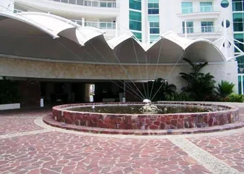Bay View Grand Marina 2BR hotel thumbnail 5