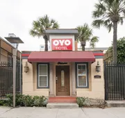 OYO Hotel & Apartments Houston Galleria hotel detail image 3