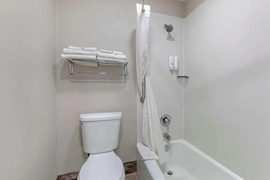 Quality Inn Kettleman City near Hwy 41 hotel detail image 6