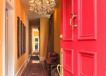 R&B Bed and Breakfast hotel thumbnail 5