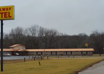 Spillway Motel hotel thumbnail 3
