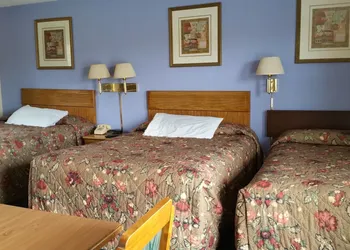 Spillway Motel hotel thumbnail 8