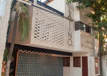 Latino Hotel Boutique hotel thumbnail 3