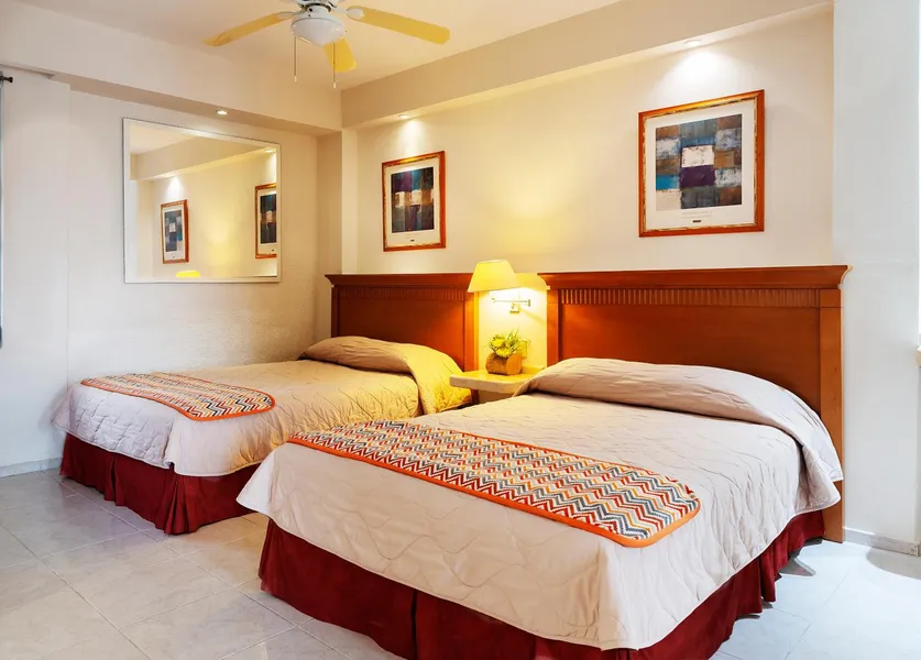 Hotel & Suites Nader hotel detail image 6