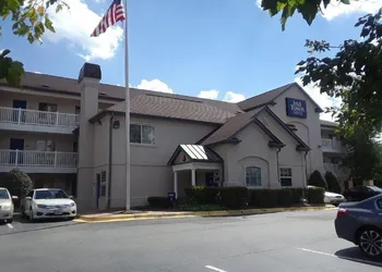 InTown Suites Extended Stay Greensboro NC - Lanada Rd hotel thumbnail 2