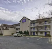 InTown Suites Extended Stay Greensboro NC - Lanada Rd hotel detail image 5