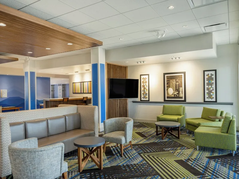 Holiday Inn Express & Suites Watertown by IHG hotel detail image 6