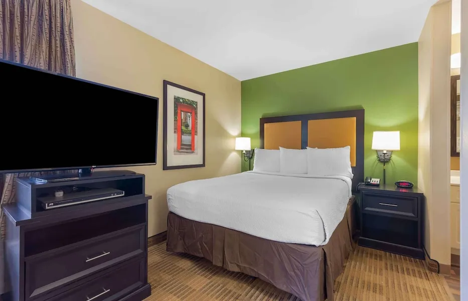 MainStay Suites Washington Dulles Airport hotel detail image 6