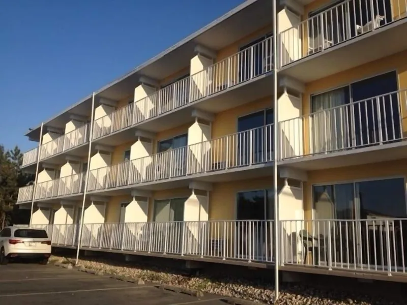 Seaside Inn hotel detail image 6