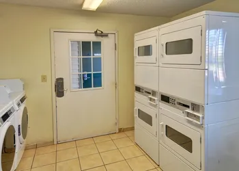 InTown Suites Extended Stay Lewisville TX East Corporate Drive hotel thumbnail 5