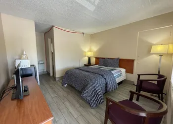 Castillo Inn hotel thumbnail 6