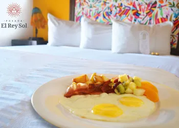 Posada El Rey Sol hotel thumbnail 8