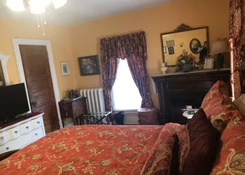 A Moment in Time Bed & Breakfast hotel thumbnail 7
