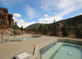 Hidden River Lodge 5995 hotel thumbnail 3