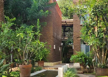 Casa Limon hotel thumbnail 2