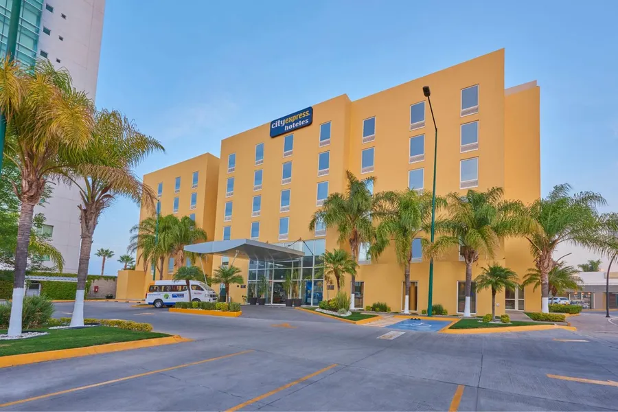 City Express by Marriott Irapuato hotel detail image 2