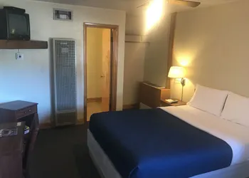 Prospector Motel hotel thumbnail 6
