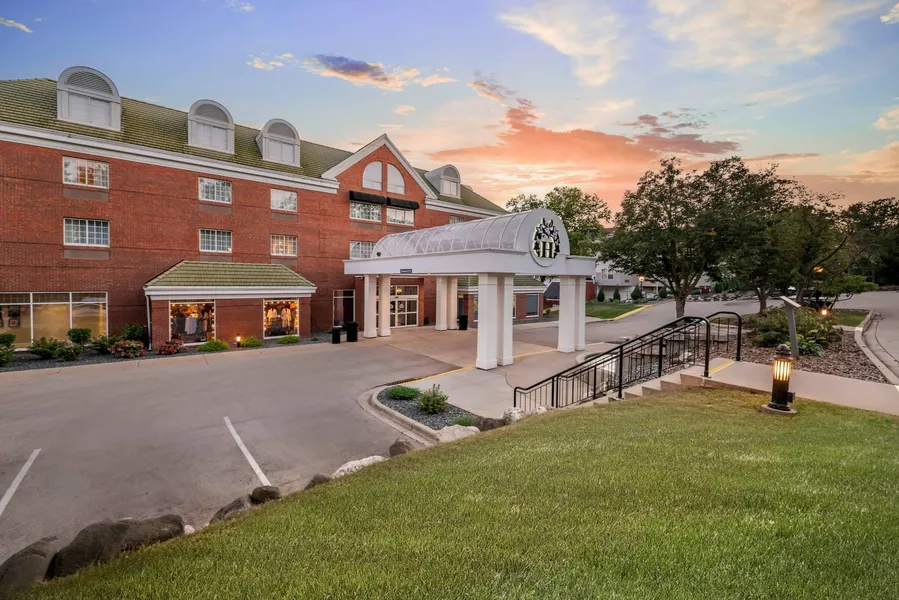 Heidel House Hotel and Conference Center, an Ascend Collection Hotel hotel detail image 2