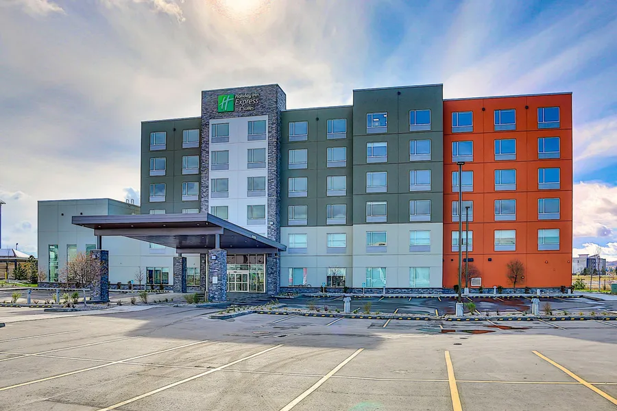 Holiday Inn Express & Suites Calgary Airport Trail NE by IHG hotel detail image 2