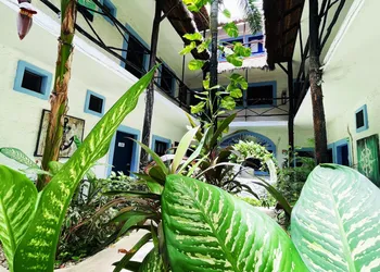 Luna Maya by LHMG hotel thumbnail 6