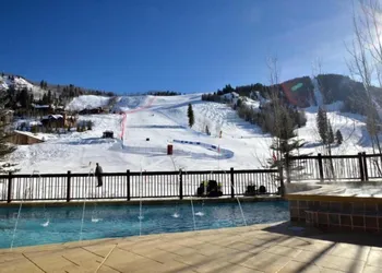 Aspen Ritz Carlton 3 Bedroom Residence hotel thumbnail 3