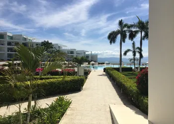 Aria Ocean hotel thumbnail 2