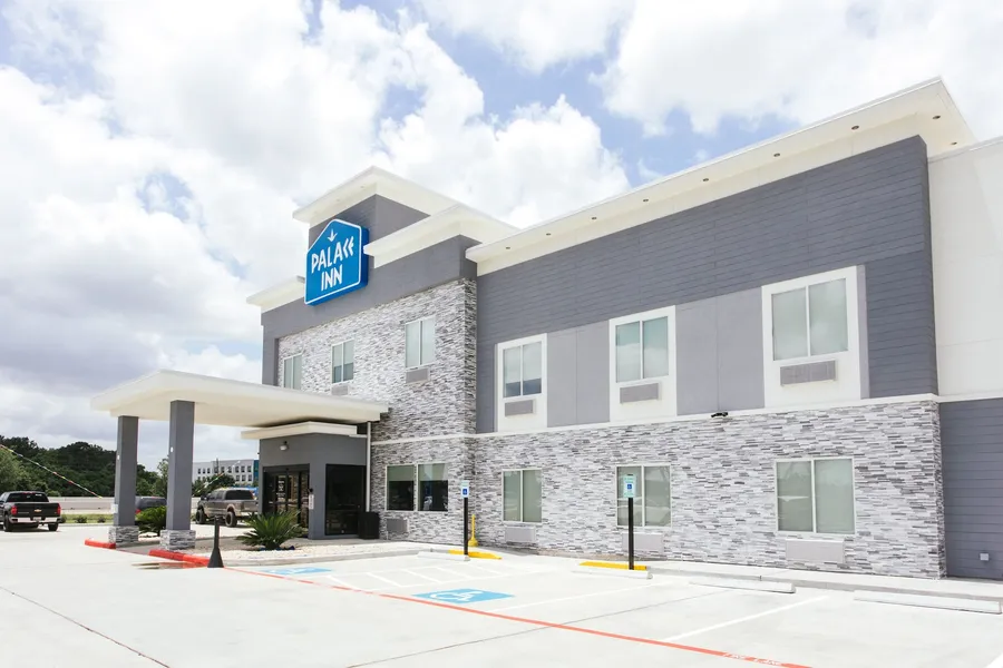 Palace Inn Blue Houston East Beltway 8 hotel detail image 2