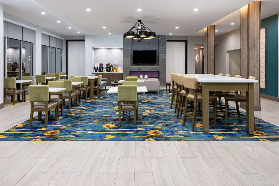 La Quinta Inn & Suites by Wyndham Locust Grove hotel detail image 6
