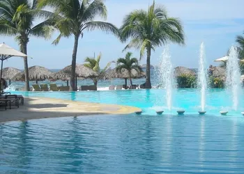 Bay View Grand Marina 3BR hotel thumbnail 8