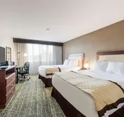Clarion Hotel & Suites hotel detail image 7