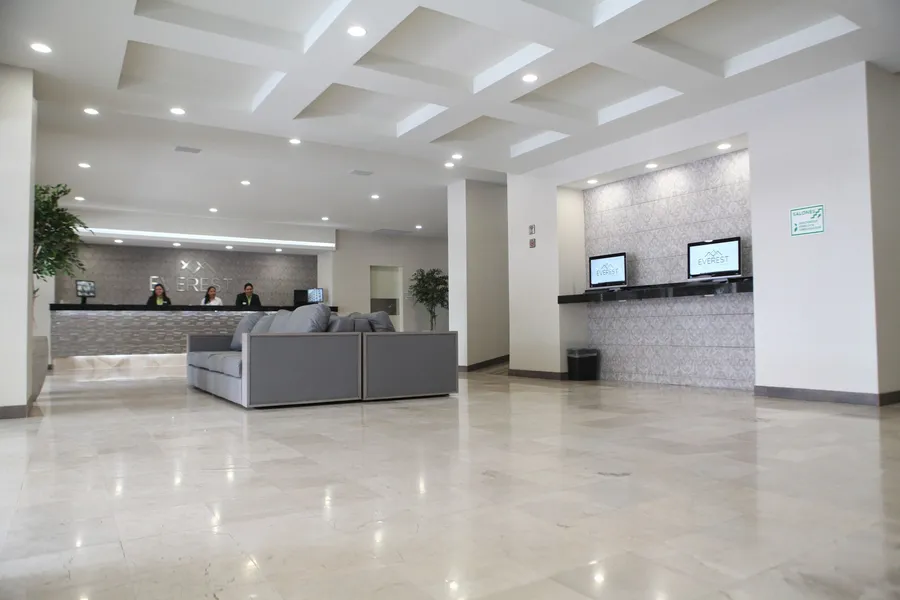 Everest Hotel hotel detail image 6